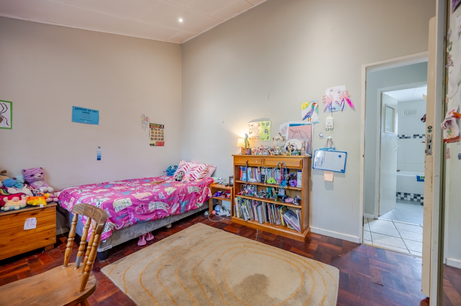 3 Bedroom Property for Sale in Lakeside Western Cape